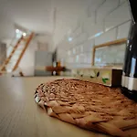 Nueve Pies Surf Casita *