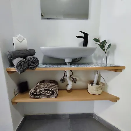 Nueve Pies Surf Casita Apartman *