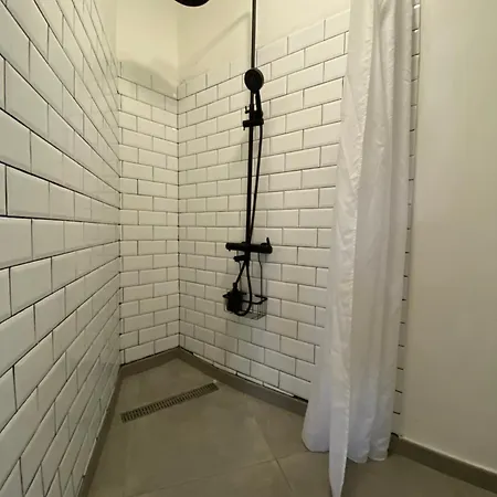Nueve Pies Surf Casita Apartman